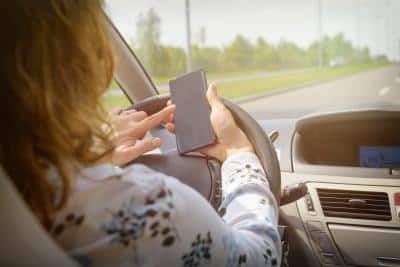 7 Tips on How to Prevent Distracted Driving 1 Distracted Driver Insurance