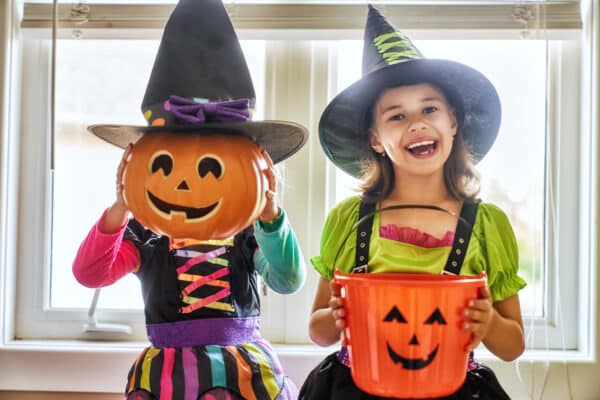 10 Tips Trick or Treat Safety 2 trick or treat Halloween